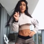 Vania Bludau bailando muy sexy